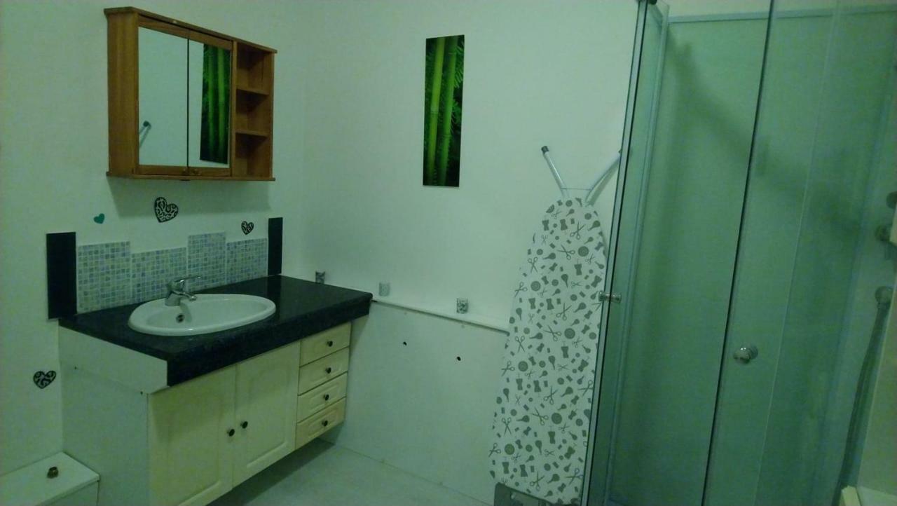 Gite Pour 6 Ou Chambre Pour 2 A Formigny Экстерьер фото