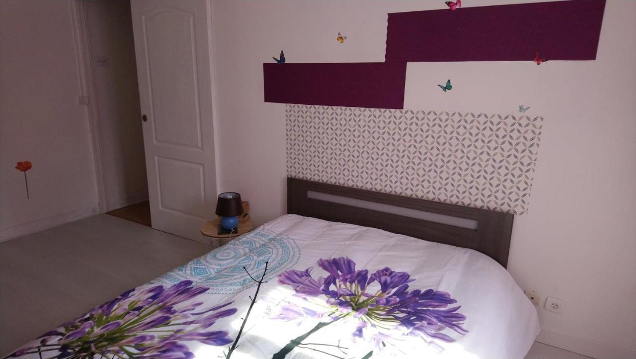 Gite Pour 6 Ou Chambre Pour 2 A Formigny Экстерьер фото